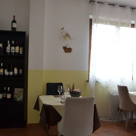 Hotel Ai Canipai Naggio (Tuscany)